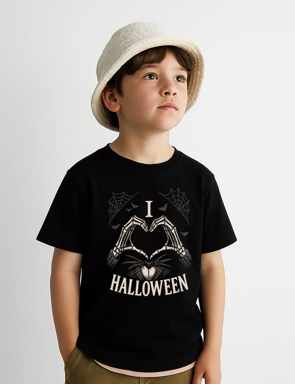 Love Halloween White 737A