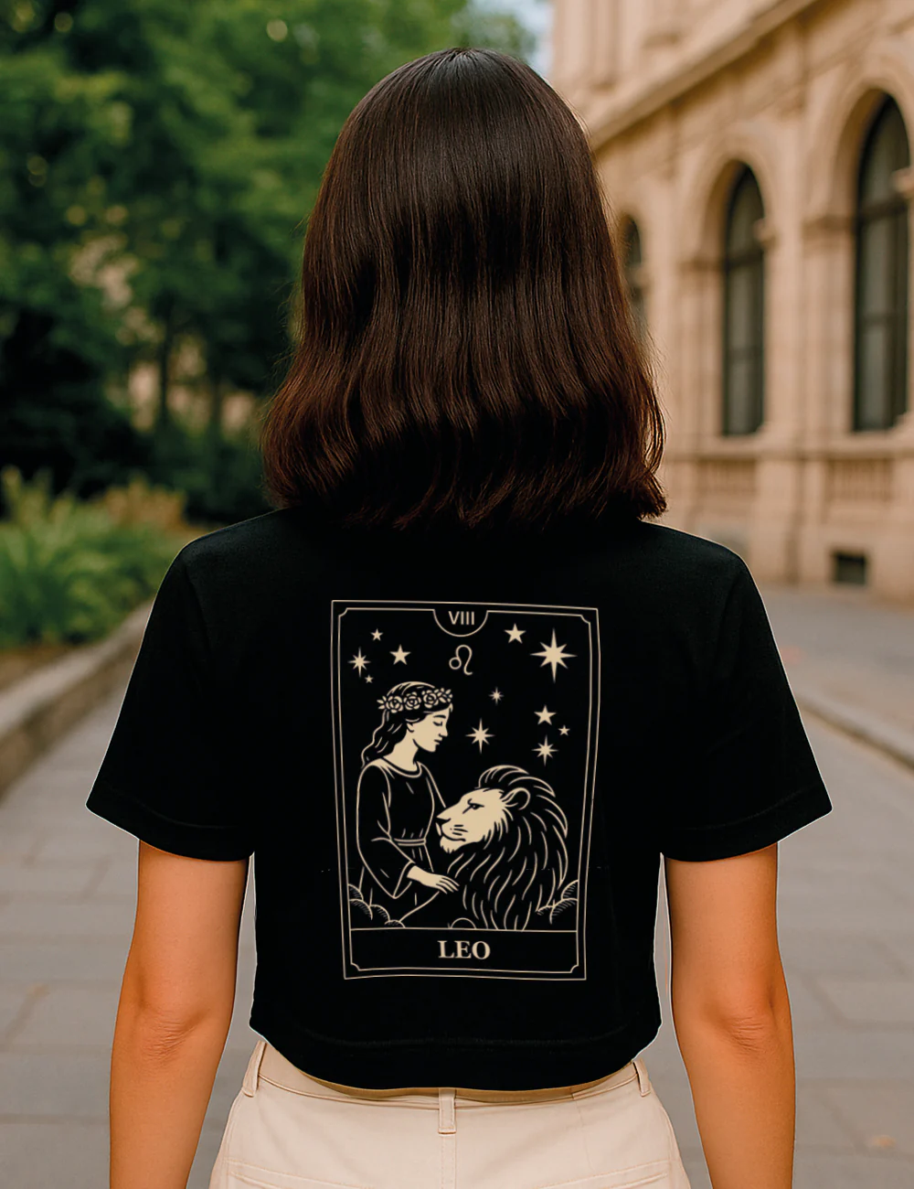 Leo Tarot Crop L584